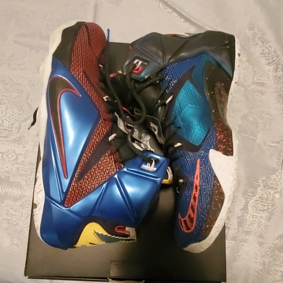 Lebron 12s - Picture 2 of 4